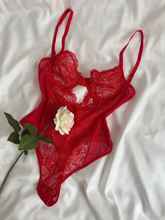 nuisette R